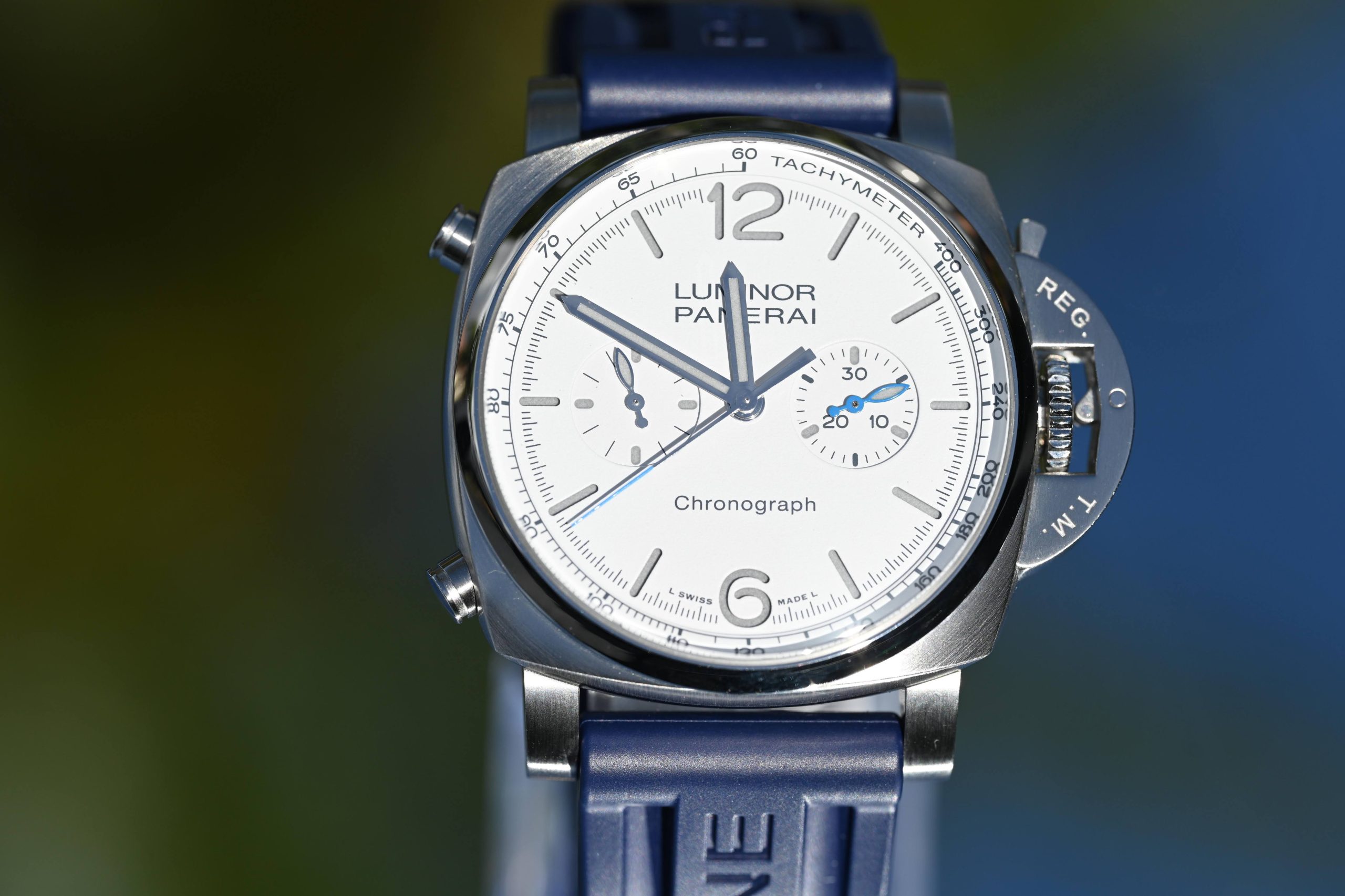 Panerai Luminor Chrono PAM01218 44mm White Dial Blue Rubber Strap Full Set 2024