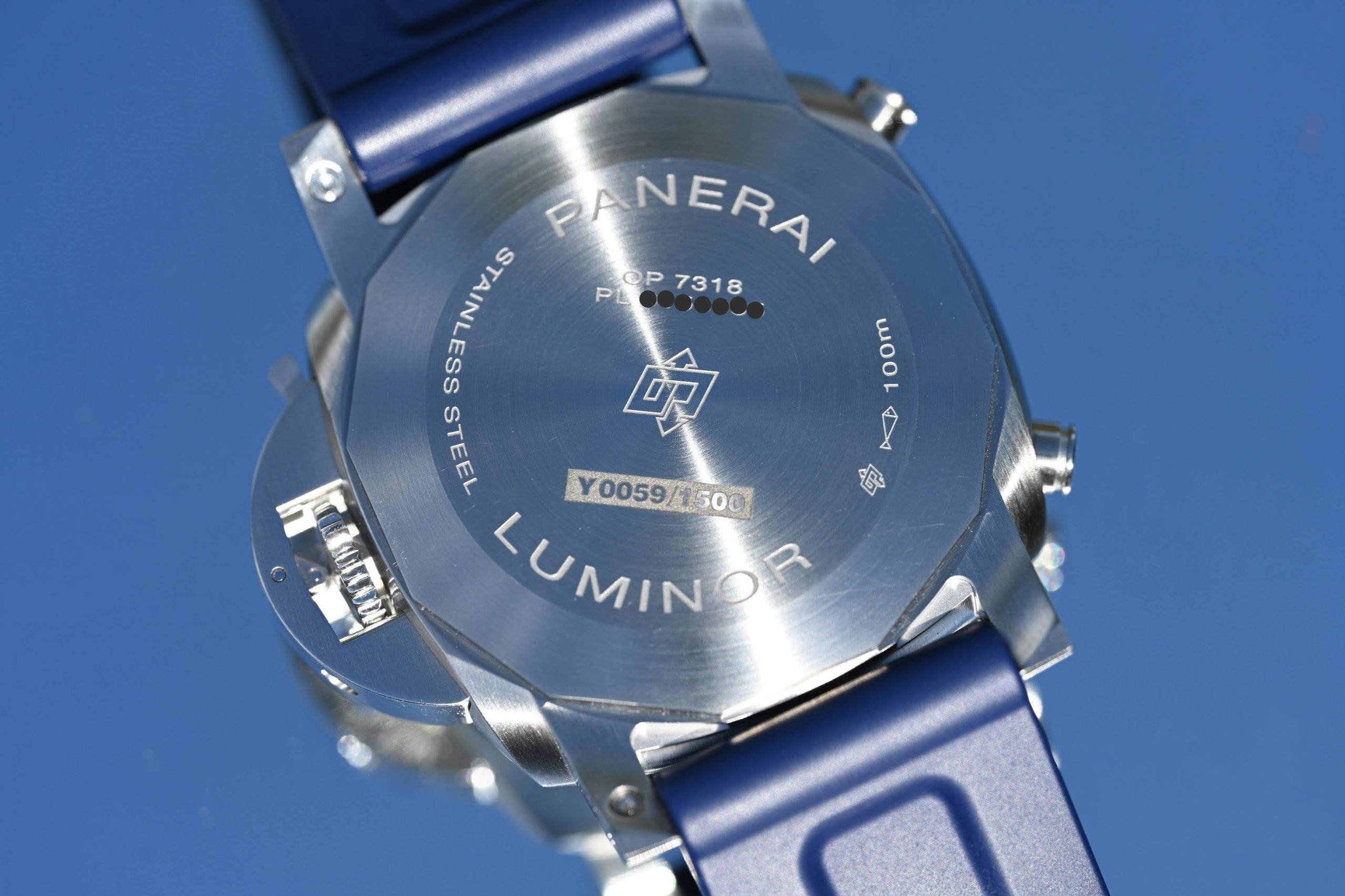 Panerai Luminor Chrono PAM01218 44mm White Dial Blue Rubber Strap Full Set 2024 - Image 5