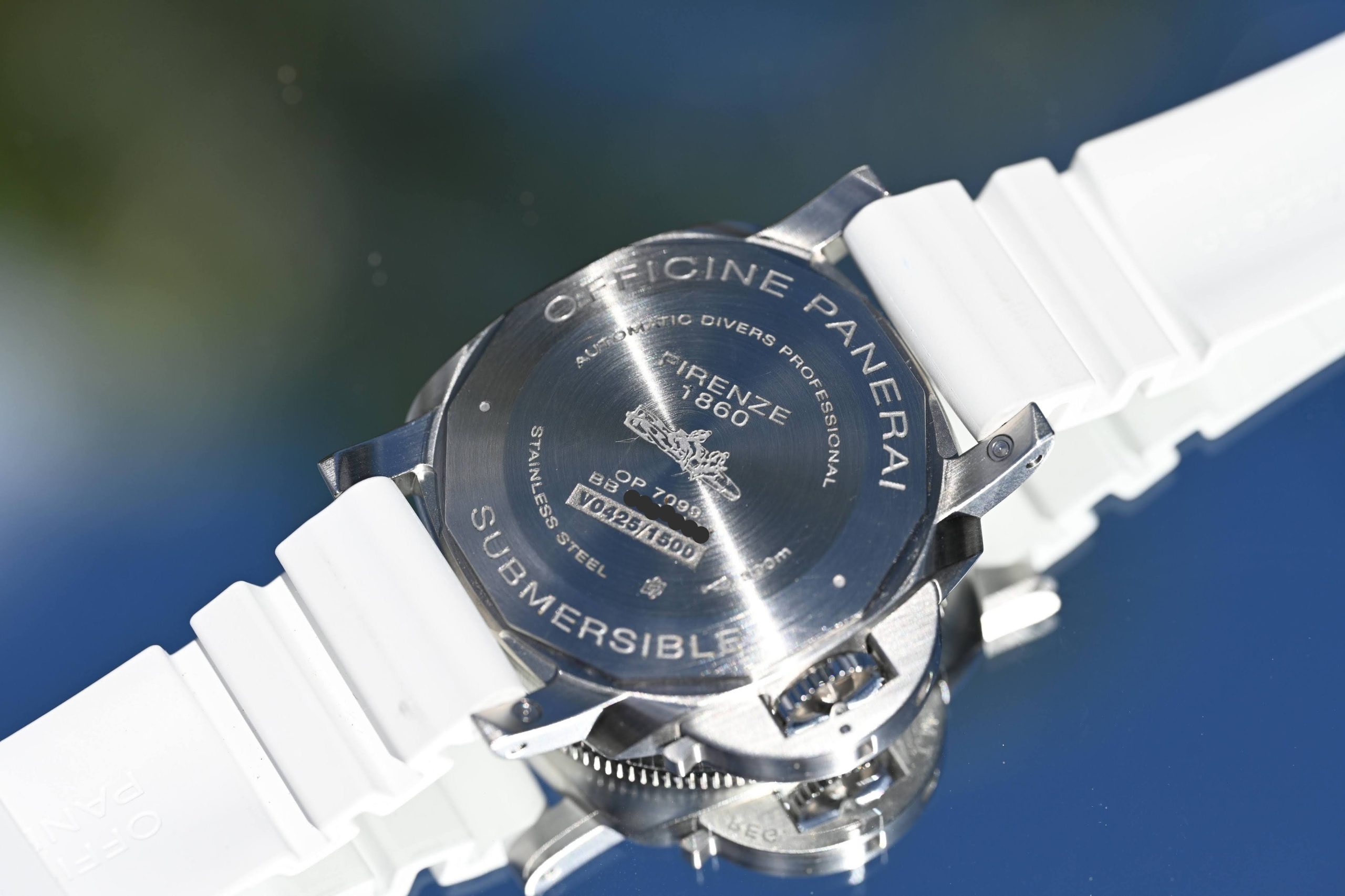 Panerai Submersible PAM00683 42mm Black Dial White Rubber Strap Full Set 2019 - Image 7