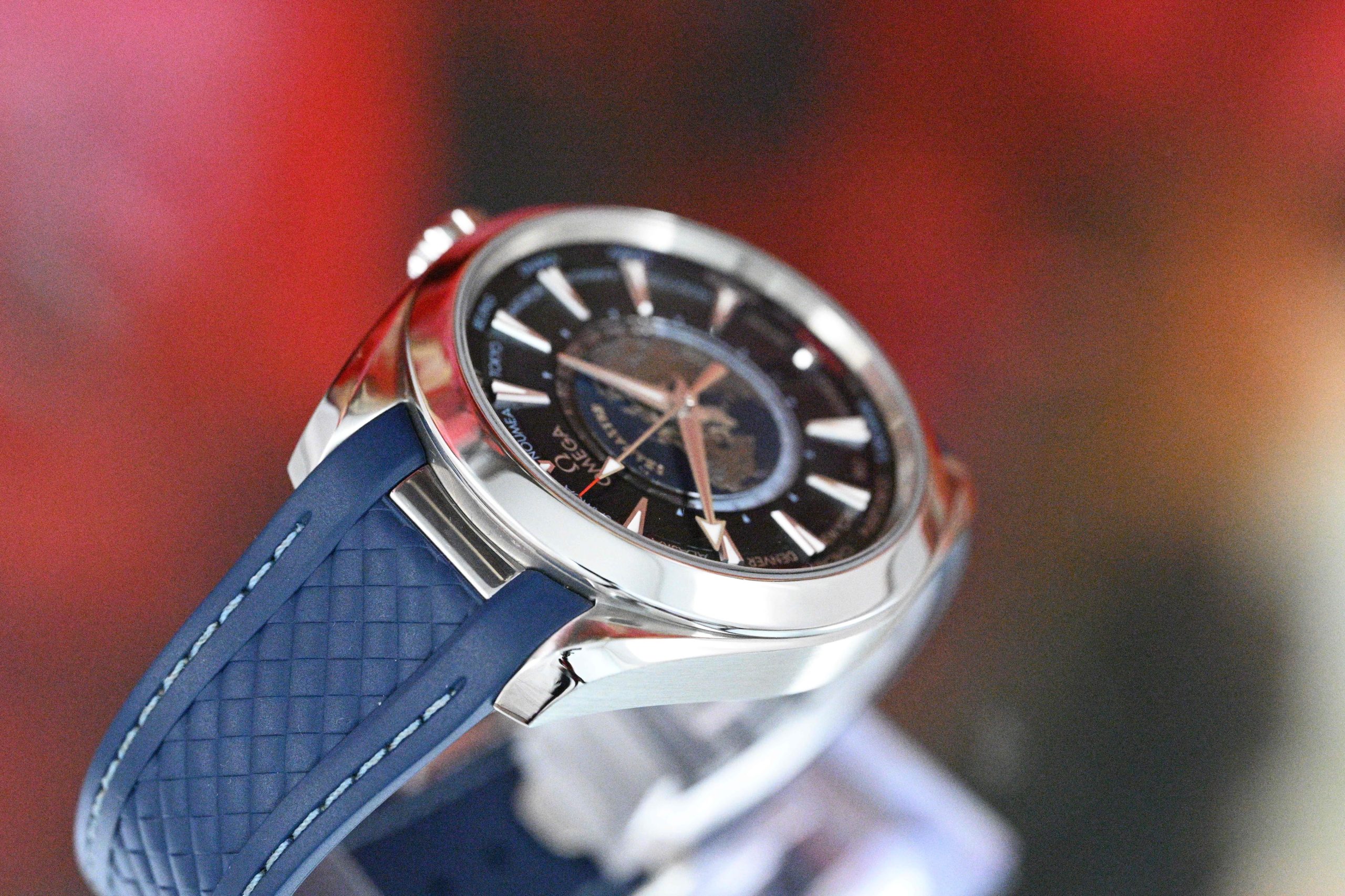 Omega Seamaster Aqua Terra Worldtimer 220.12.43.22.03.001 43mm – 2025 Full Set - Image 4